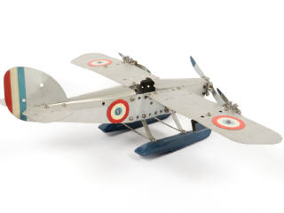 Lot 94 - MECCANO (FRANCE) (1)