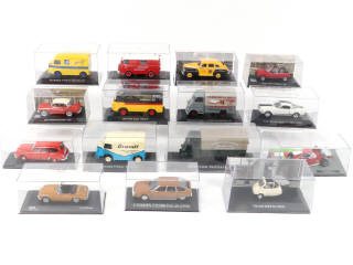 Lot 69 - DIVERS (15)