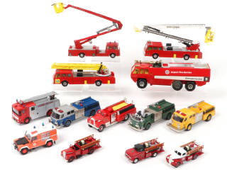 Lot 192 - CORGI TOYS (GB) (13)