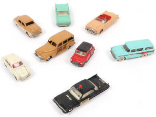 Lot 266 - DINKY TOYS (GB) (8)