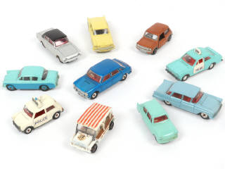 Lot 272 - DINKY TOYS (GB) (10)
