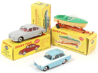 Lot 253 - DINKY TOYS (GB) (3)