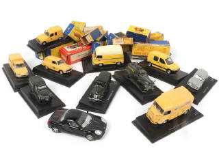 Lot 49 - DIVERS (20)