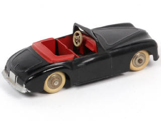 Lot 306 - DINKY TOYS (FRANCE) (1)
