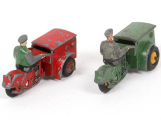 Lot 338 - DINKY TOYS (FRANCE) (2)