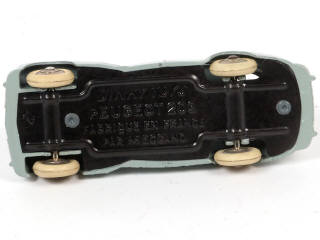 Lot 304 - DINKY TOYS (FRANCE) (1)