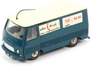 Lot 317 - DINKY TOYS (FRANCE) (1)