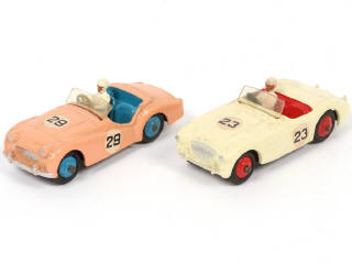 Lot 249 - DINKY TOYS (GB) (2)