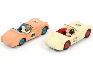 Lot 249 - DINKY TOYS (GB) (2)