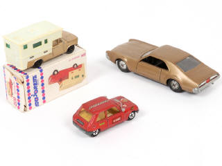 Lot 238 - MAJORETTE (FRANCE) (2)