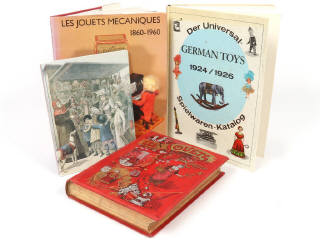 Lot 1 - DIVERS (4)