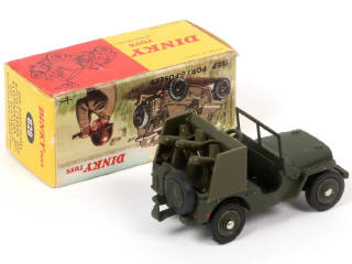 Lot 329 - DINKY TOYS (FRANCE) (1)