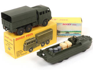 Lot 345 - DINKY TOYS (FRANCE) (2)