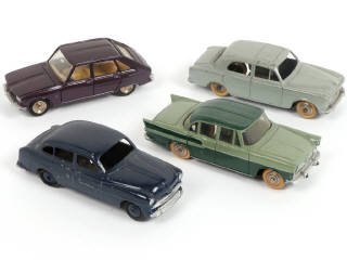 Lot 361 - DINKY TOYS (FRANCE) (4)
