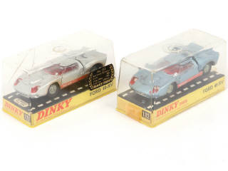 Lot 250 - DINKY TOYS (GB) (2)
