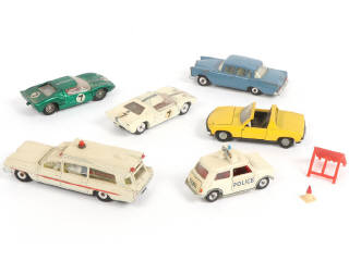 Lot 263 - DINKY TOYS (GB) (6)