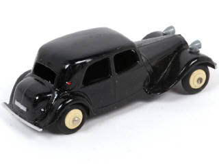 Lot 286 - DINKY TOYS (FRANCE) (1)