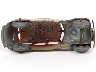 Lot 281 - DINKY TOYS (FRANCE) (1)