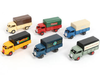 Lot 360 - DINKY TOYS (FRANCE) (1)