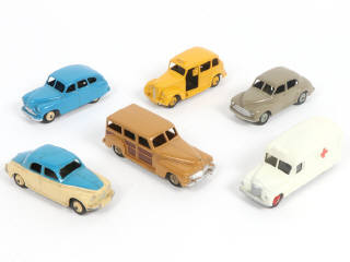 Lot 238 - DINKY TOYS (GB) (1)