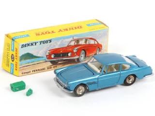 Lot 319 - DINKY TOYS (FRANCE) (1)