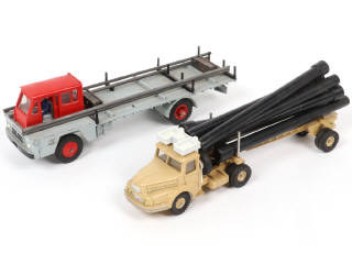 Lot 355 - DINKY TOYS (FRANCE) (2)