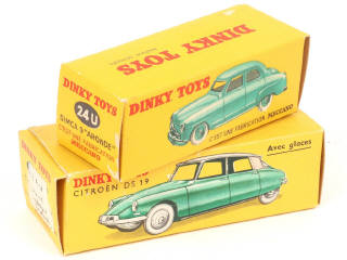 Lot 277 - DINKY TOYS (FRANCE) (2)