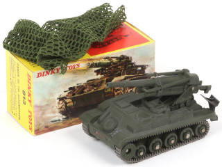 Lot 338 - DINKY TOYS (FRANCE) (1)