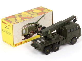 Lot 341 - DINKY TOYS (FRANCE) (1)
