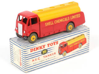 Lot 220 - DINKY TOYS (GB) (1)