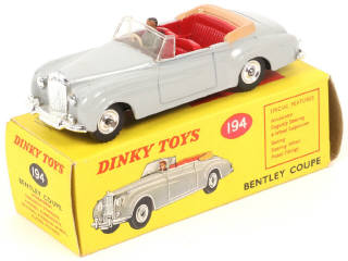 Lot 209 - DINKY TOYS (GB) (1)