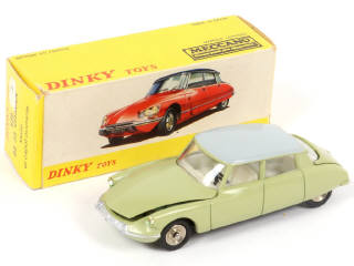 Lot 305 - DINKY TOYS (FRANCE) (1)