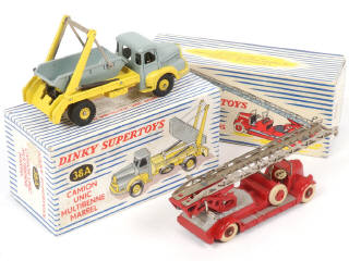 Lot 356 - DINKY TOYS (FRANCE) (2)