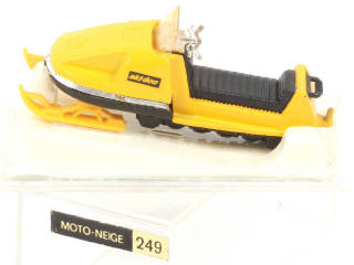 Lot 250 - MAJORETTE (FRANCE) (1)