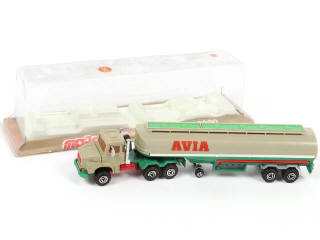 Lot 254 - MAJORETTE (FRANCE) (1)