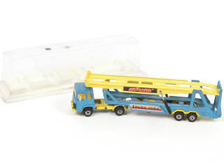 Lot 255 - MAJORETTE (FRANCE) (1)