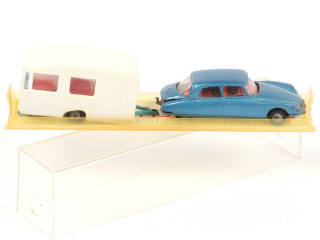 Lot 242 - MAJORETTE (FRANCE) (1)