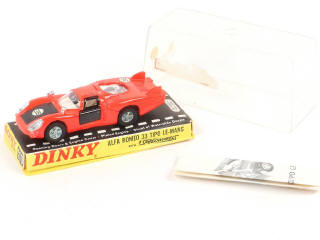Lot 386 - DINKY TOYS (GB) (1)