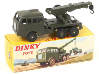 Lot 410 - DINKY TOYS (FRANCE) (1)