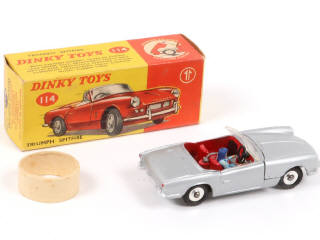 Lot 380 - DINKY TOYS (GB) (1)