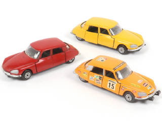 Lot 284 - NOREV - JET CAR (FRANCE) (3)