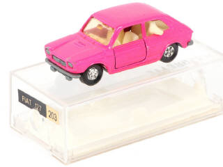 Lot 42 - MAJORETTE (FRANCE) (1)