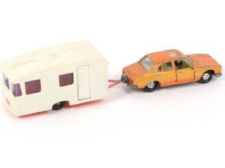 Lot 33 - MAJORETTE (FRANCE) (1)