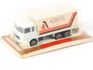 Lot 63 - MAJORETTE (FRANCE) (1)