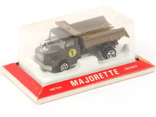 Lot 44 - MAJORETTE (FRANCE) (1)