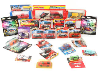 Lot 324 - MAJORETTE (FRANCE) (23)