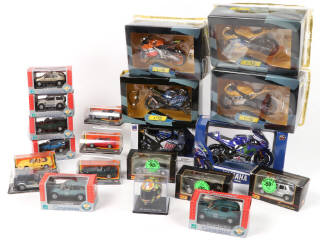 Lot 140 - DIVERS (21)