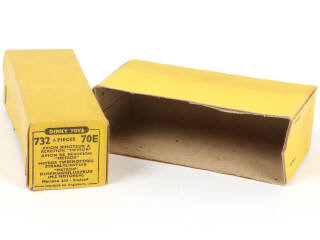 Lot 302 - DINKY TOYS (GB) (1)