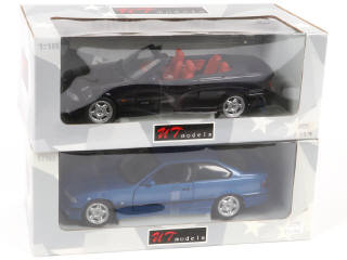 Lot 46 - UT MODELS (CHINE) (2)