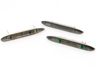 Lot 324 - DINKY TOYS (3)